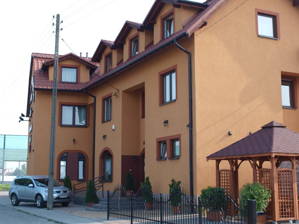 Zajazd Bachus Dąbrowa Górnicza Exterior foto